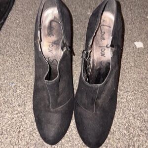 Elegant Black Heeled Boots for Women